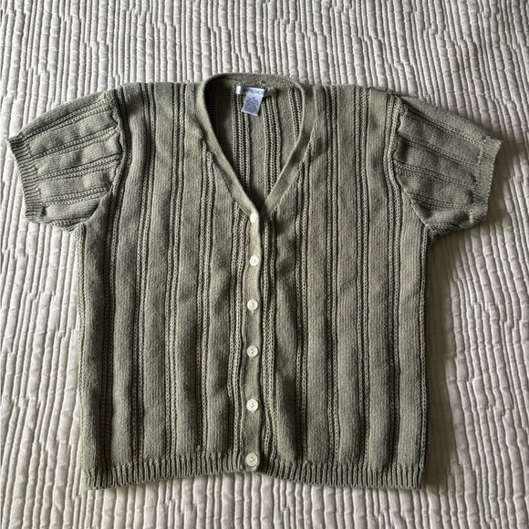 EUC Vintage Sweater Vest - Picture 1 of 6